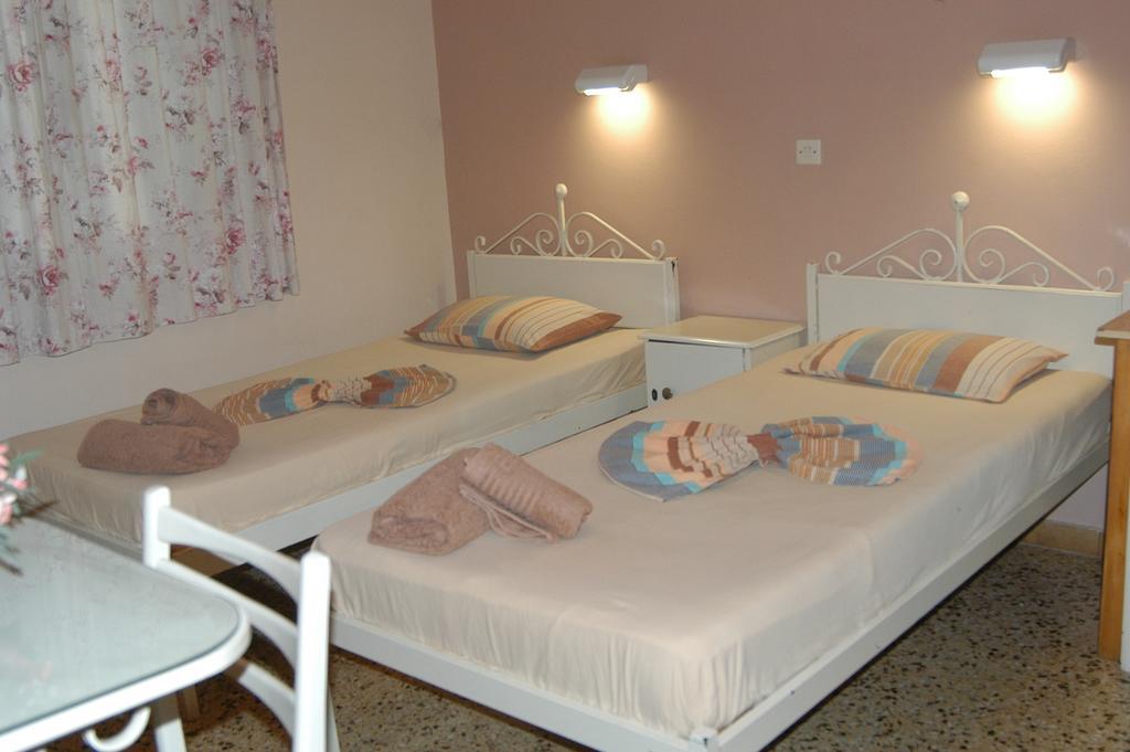 Kroussos rooms Argostoli  Exterior foto