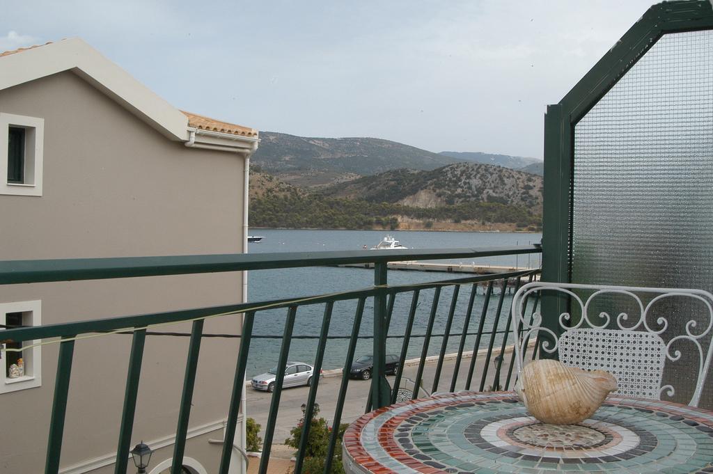 Kroussos rooms Argostoli  Exterior foto